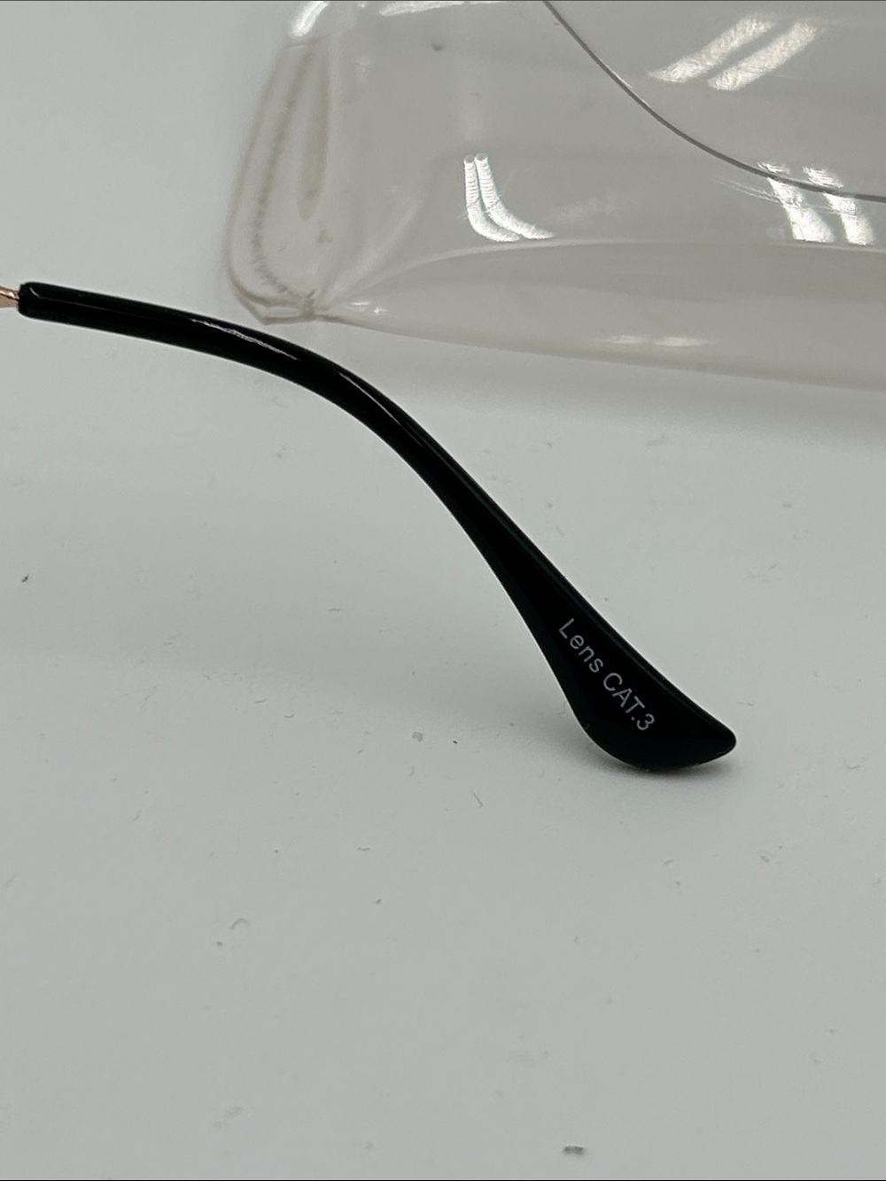 Quay Australia Farrah Rhinestone Metal Round Sunglasses Gradient Black & Case - Picture 7 of 8